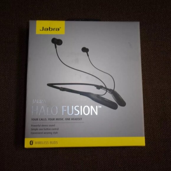 Jabra Halo Fusion Bluetooth Stereo Headset Calls, music bluetooth 4.0 New - Picture 1 of 2